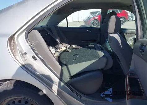 2005 Toyota Camry Xle from USA, damaged, VIN 4T1BE32K85U054779